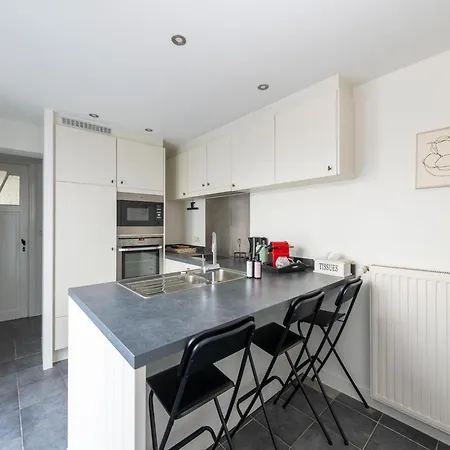 Modern Group Nieuwpoort, Cleaning Included Ньивпорт